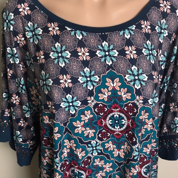 Ruby Rd. Blue Pink White Pattern Top Blouse Medium - Picture 2 of 5